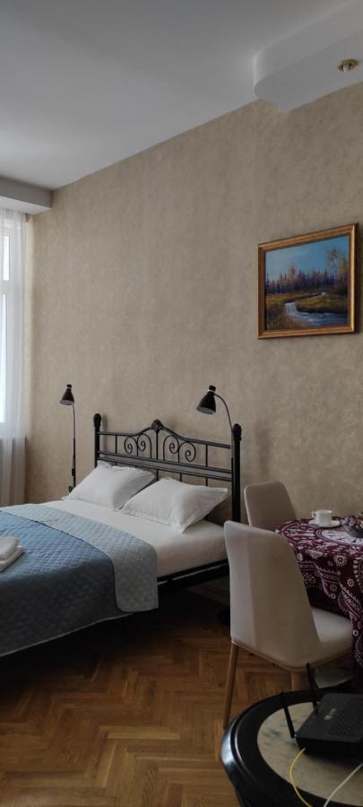 Tranquil Apartment In Vake Tbilisi Zewnętrze zdjęcie