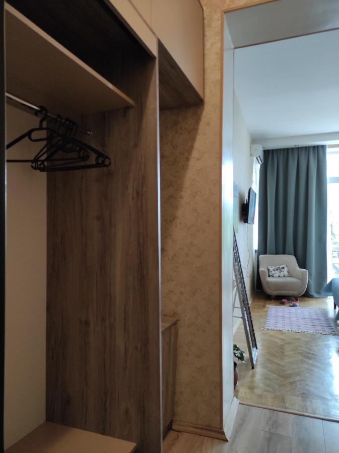 Tranquil Apartment In Vake Tbilisi Zewnętrze zdjęcie