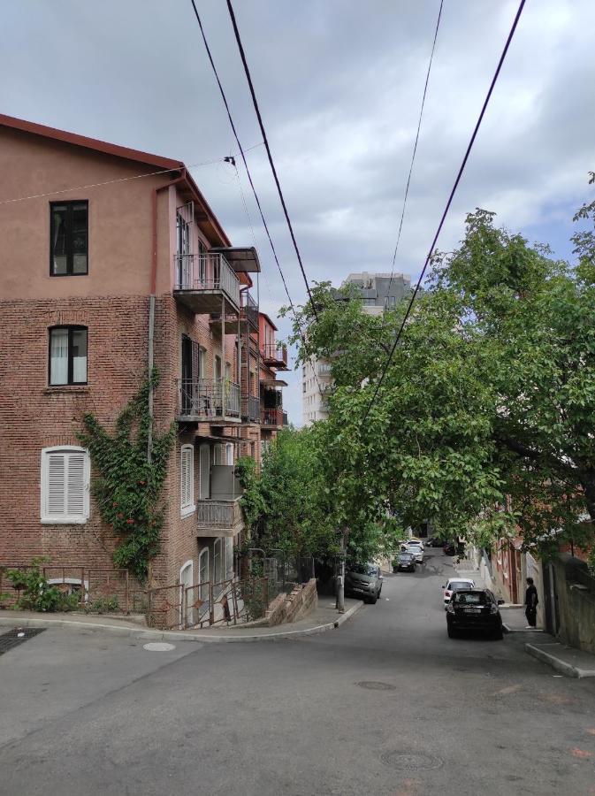 Tranquil Apartment In Vake Tbilisi Zewnętrze zdjęcie