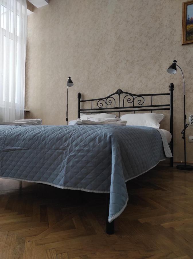 Tranquil Apartment In Vake Tbilisi Zewnętrze zdjęcie